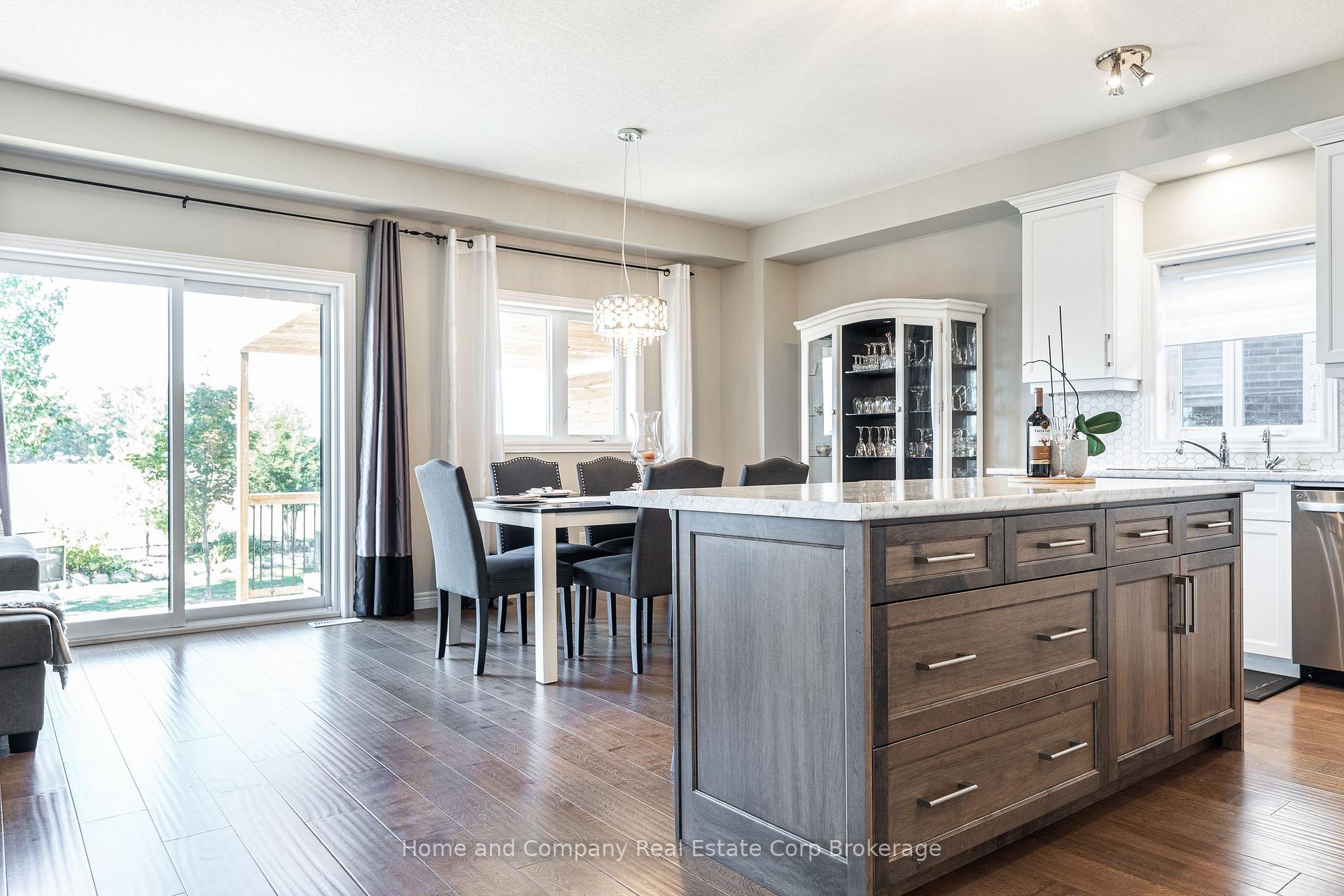 Photo 8 of 74 Ahrens Drive, Stratford — HOMEH