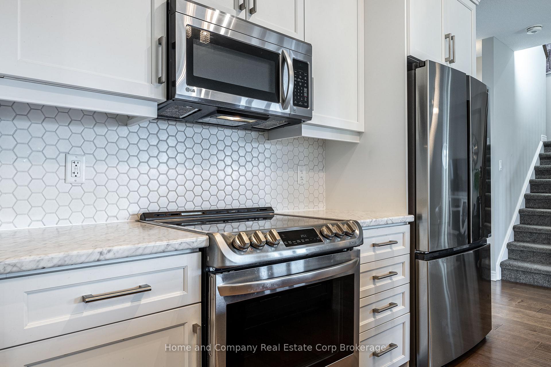 Photo 11 of 74 Ahrens Drive, Stratford — HOMEH