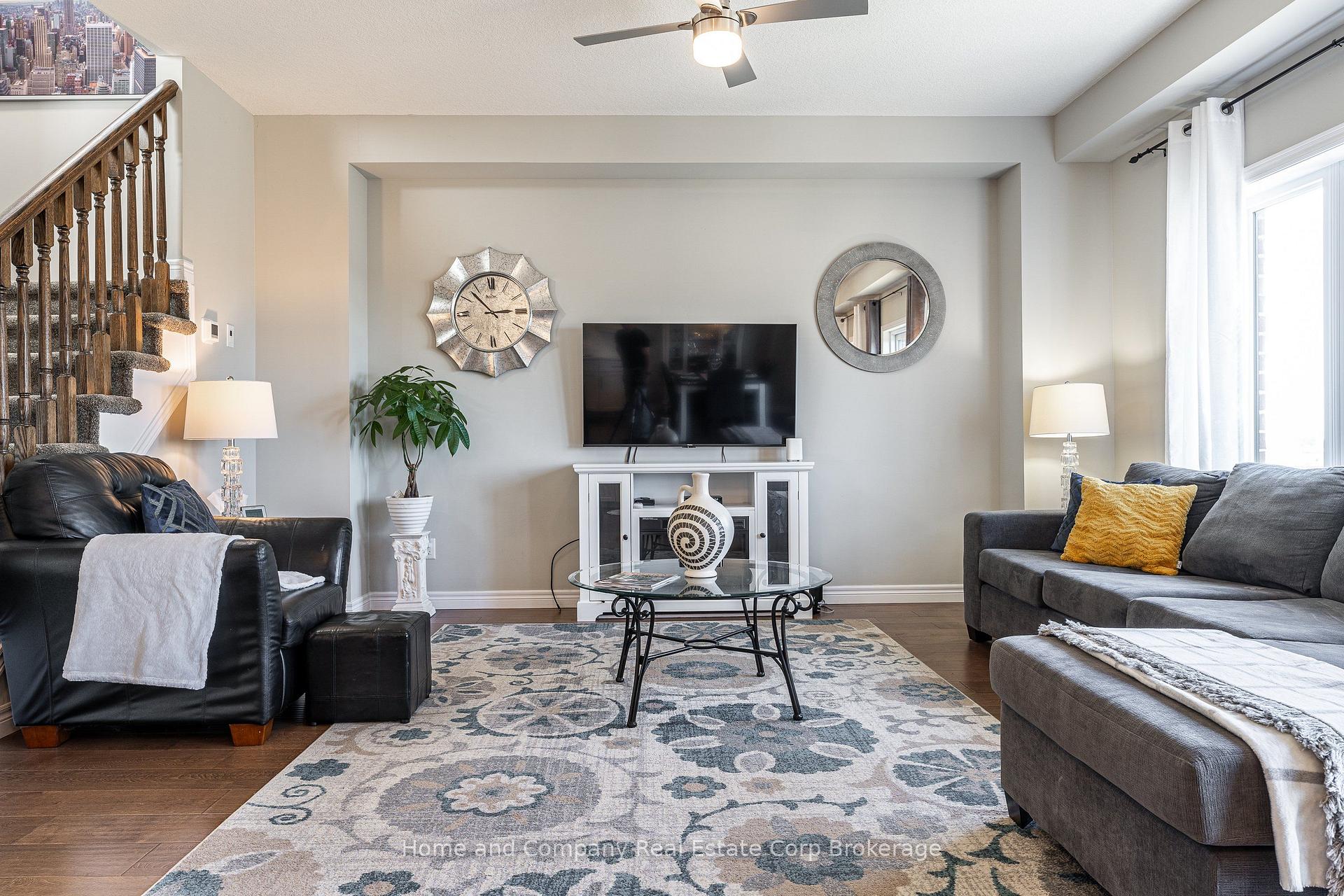 Photo 14 of 74 Ahrens Drive, Stratford — HOMEH