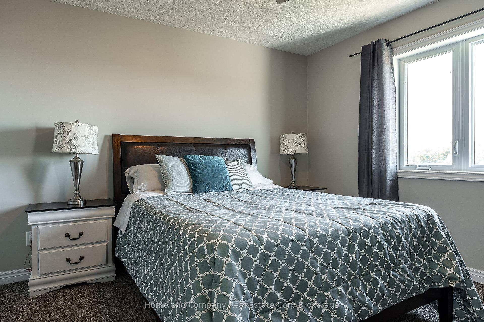 Photo 20 of 74 Ahrens Drive, Stratford — HOMEH