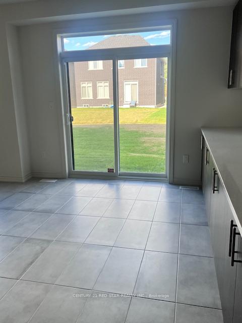 Photo 4 of 20 Primrose Heights, Adjala-Tosorontio, Colgan — HOMEH