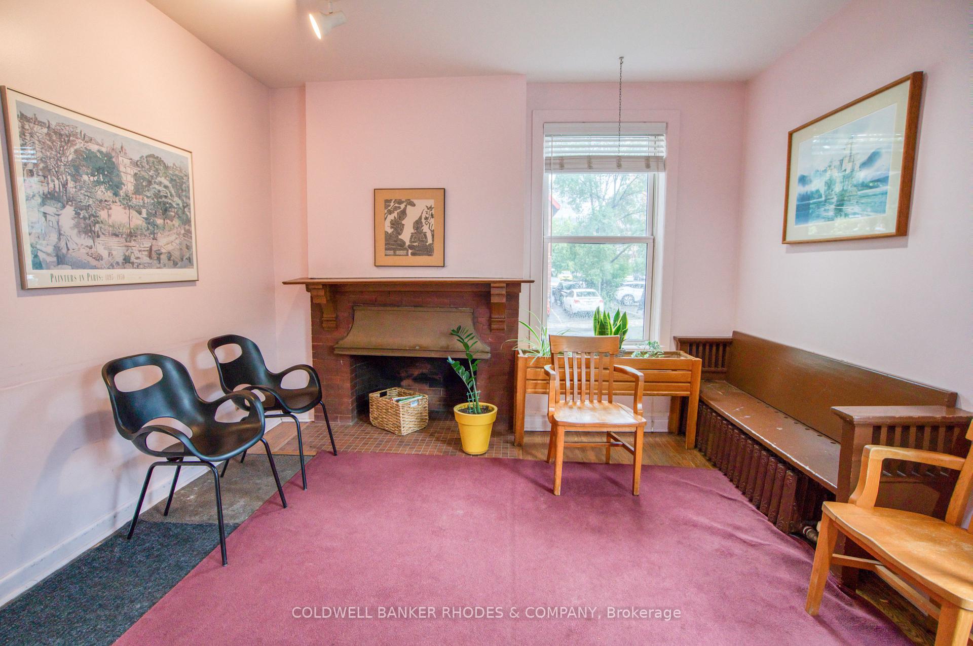 Photo 5 of 363 Waverley Street, Ottawa, Ottawa Centre — HOMEH