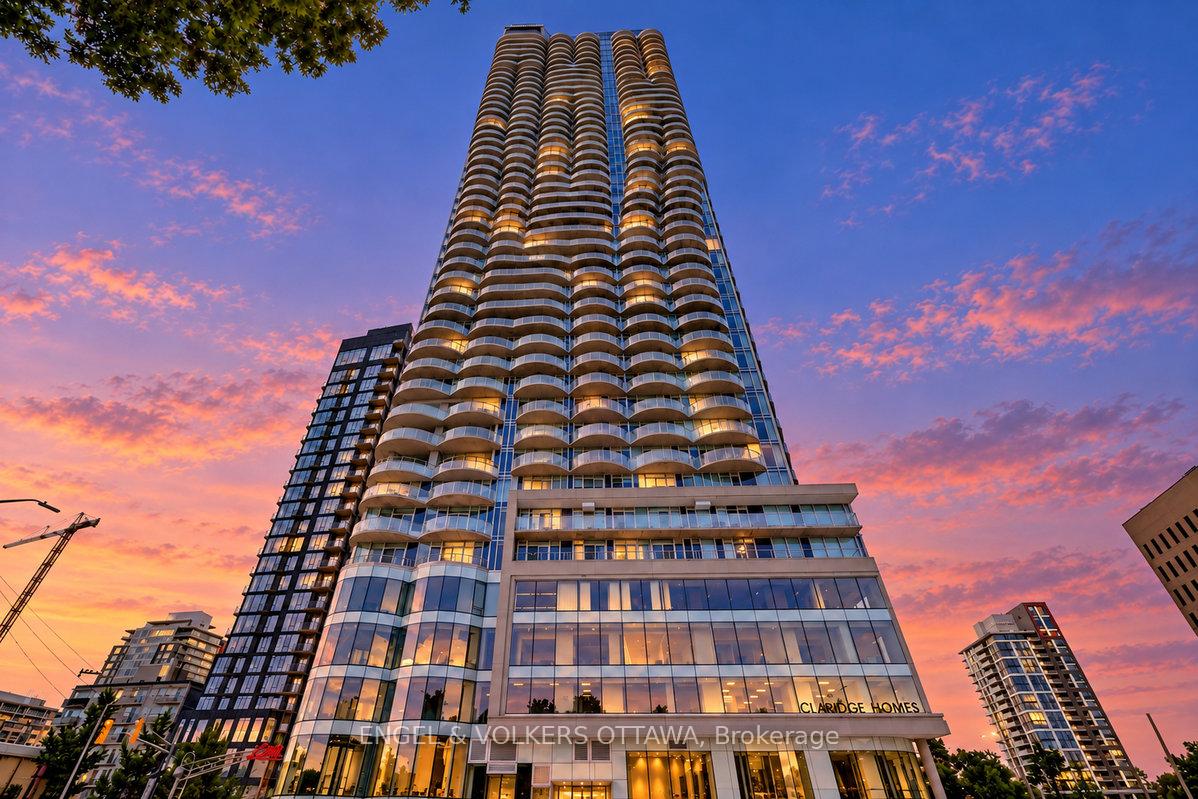 Photo of Unit 1507, 805 Carling Avenue