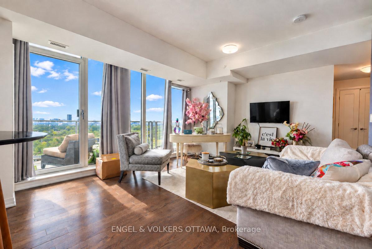 Photo 6 of Unit 1507, 805 Carling Avenue, Ottawa, West Centre Town — HOMEH