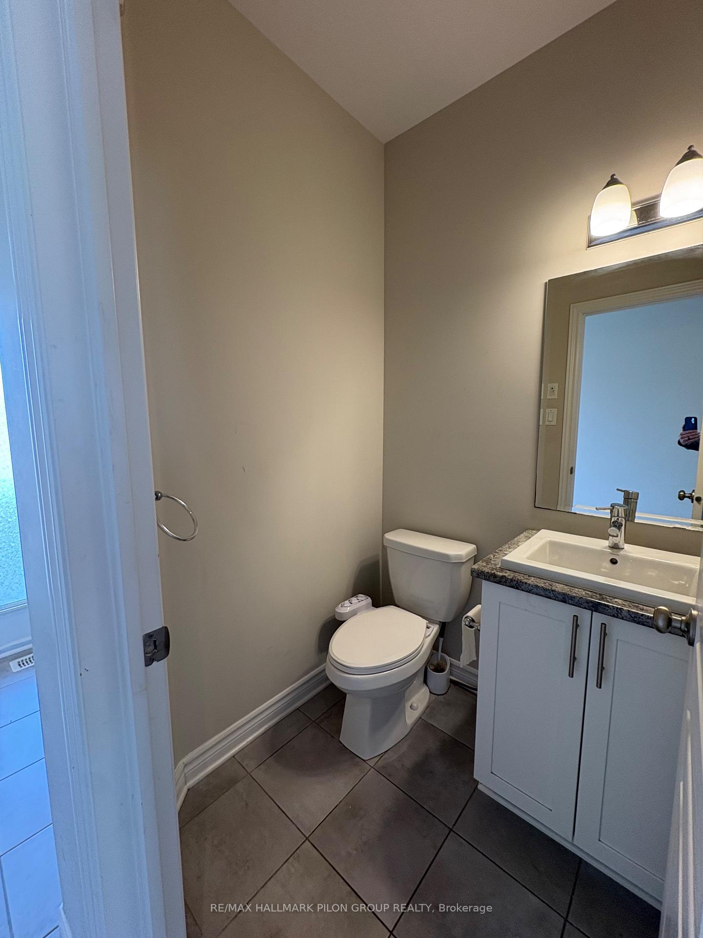 Photo 9 of 324 Rainrock Crescent, Ottawa, Mer Bleue/Bradley Estates/Anderson Park — HOMEH