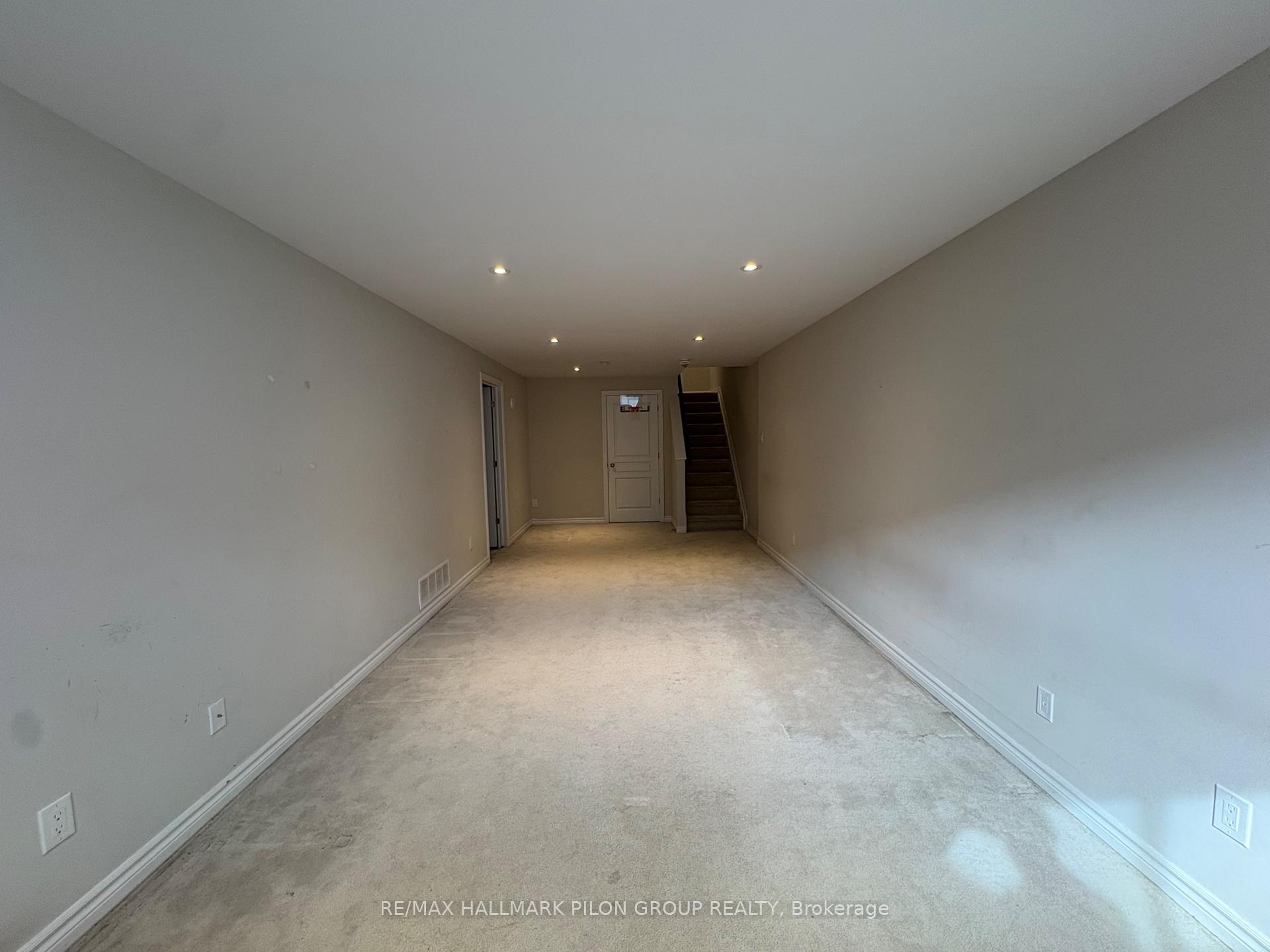 Photo 17 of 324 Rainrock Crescent, Ottawa, Mer Bleue/Bradley Estates/Anderson Park — HOMEH