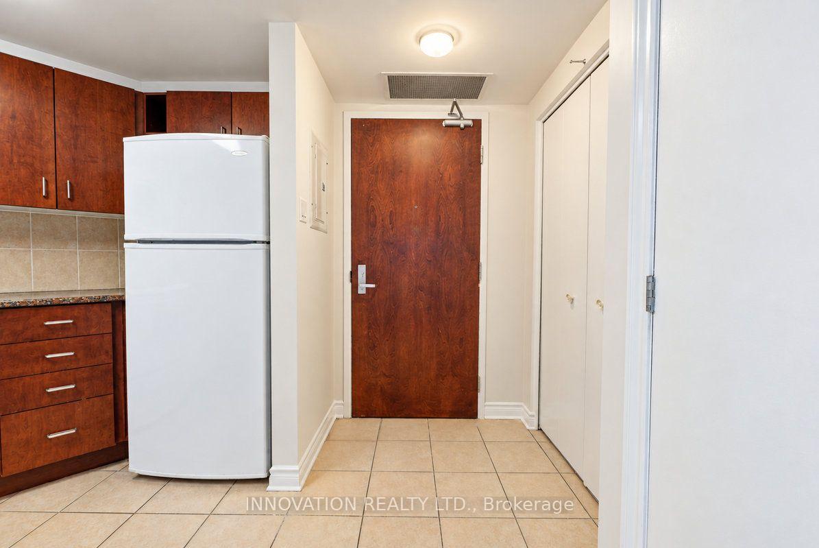 Photo 6 of Unit 510, 200 Rideau Street, Ottawa, Sandy Hill — HOMEH