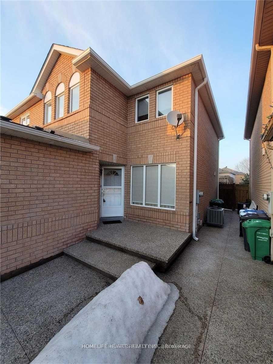 Photo 2 of 6519 Sapling Trail, Mississauga, Lisgar — HOMEH
