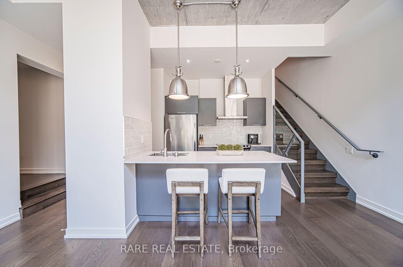 Photo 2 of Unit 106, 650 King Street W, Toronto, Waterfront Communities — HOMEH