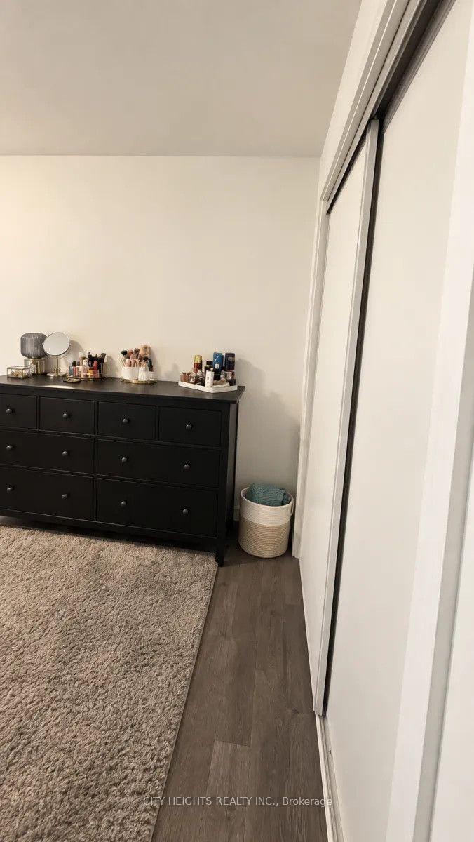 Photo 5 of Unit #1, 370 Alberta Street, Welland, Lincoln/Crowland — HOMEH