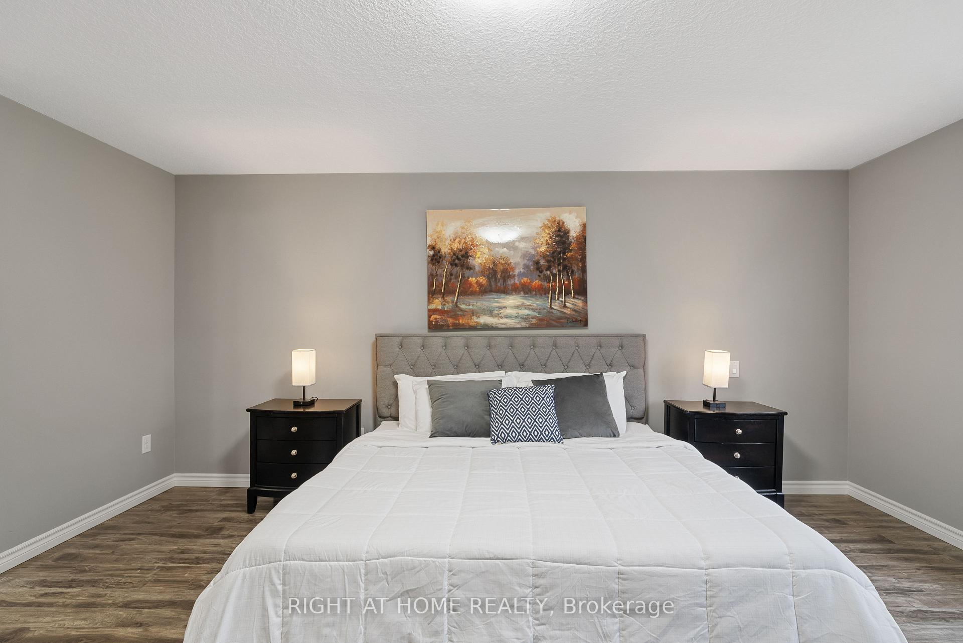 Photo 21 of 624 Superior Drive, London, North B — HOMEH