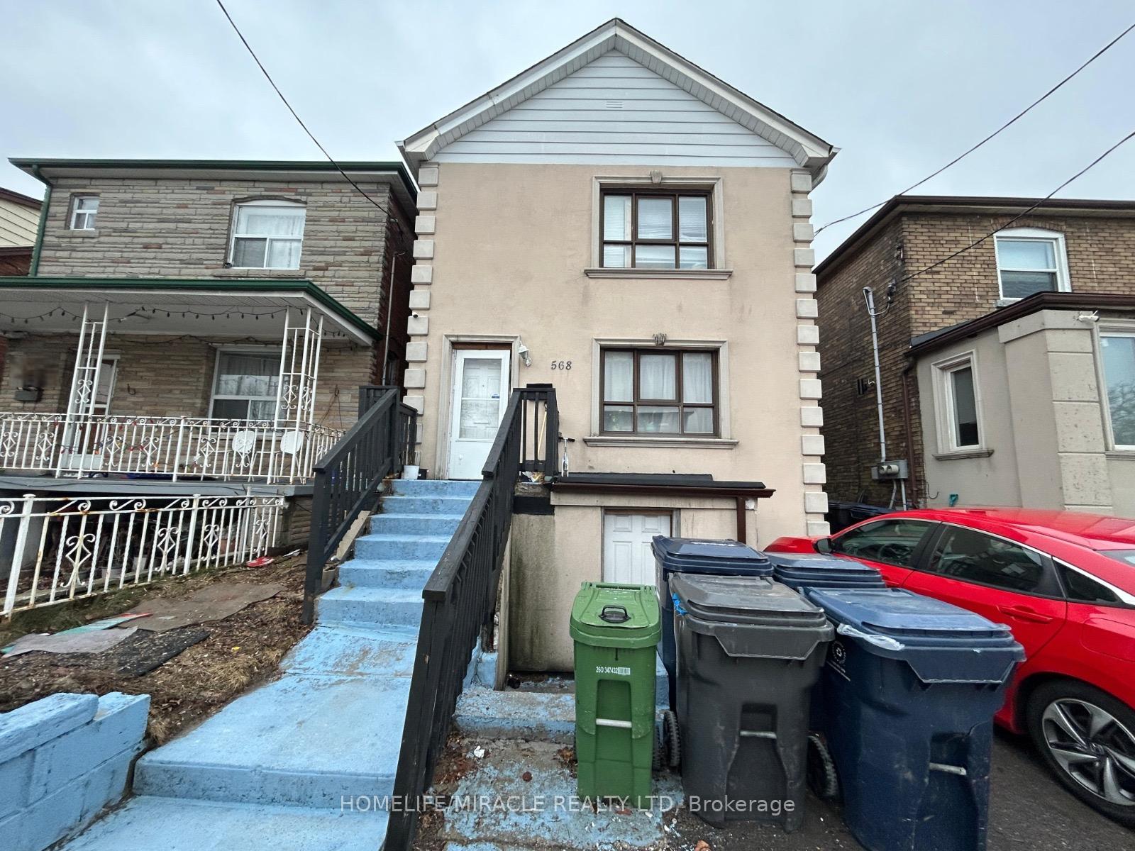 Photo of Unit Basement, 568 Oakwood Avenue