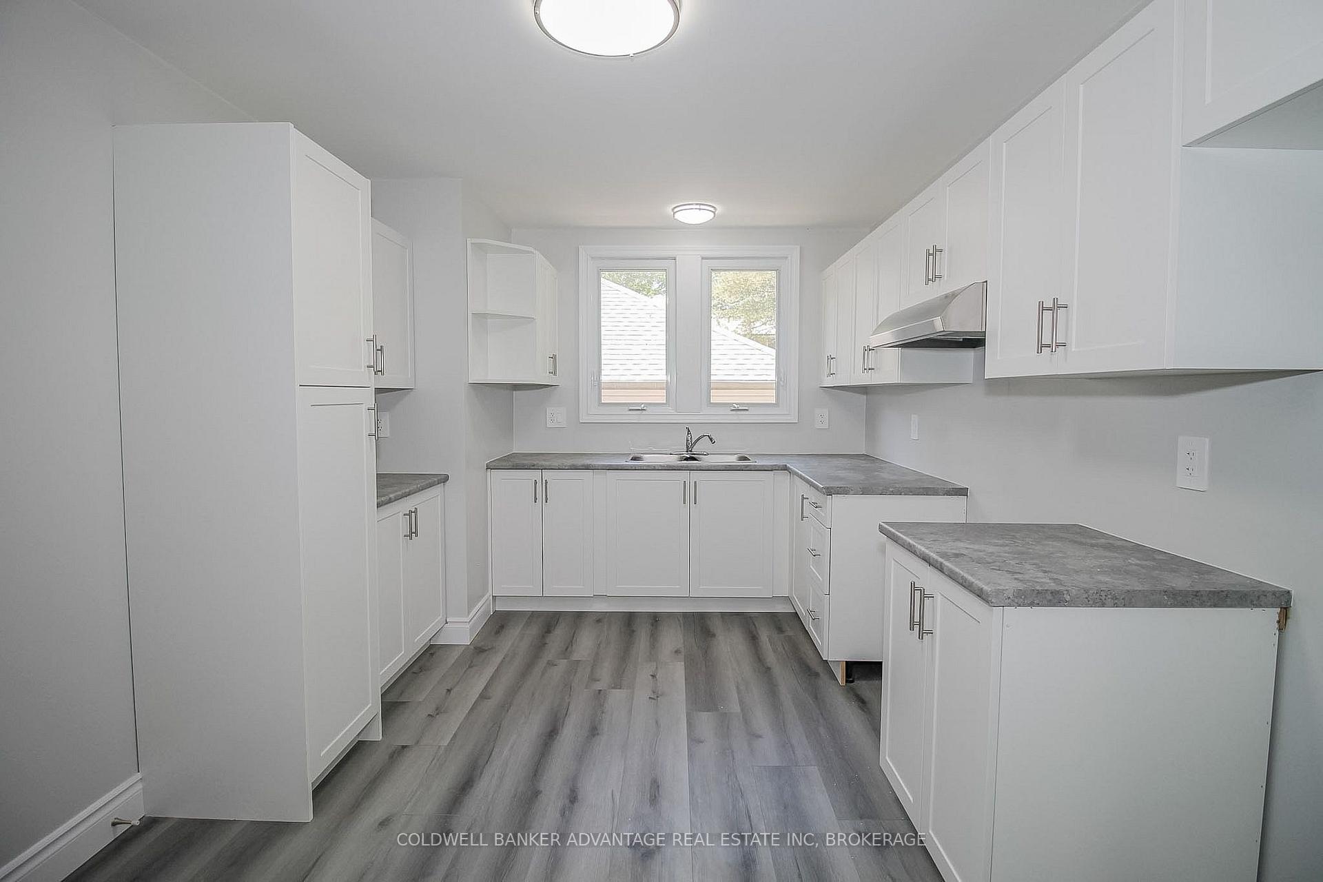 Photo 10 of 378 Thorold Road, Welland, N. Welland — HOMEH