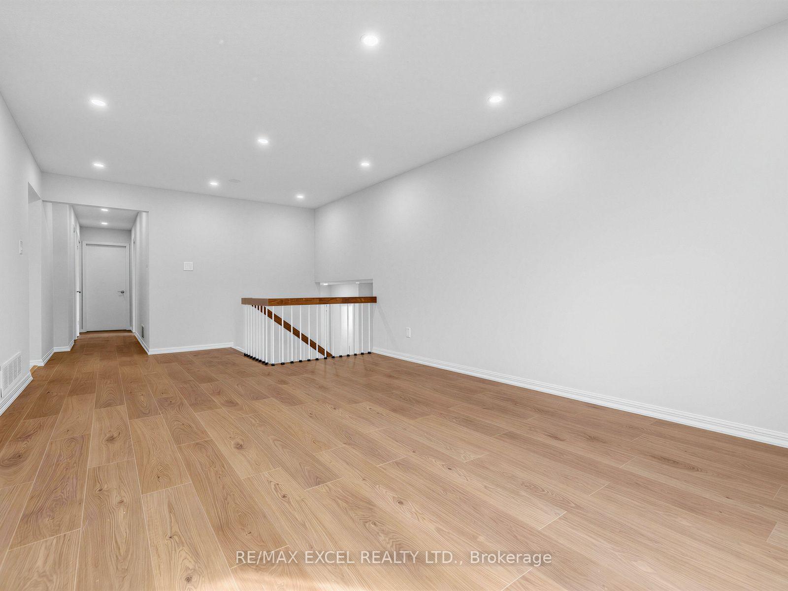 Photo 6 of 25 Grand Place, Barrie, Allandale Heights — HOMEH