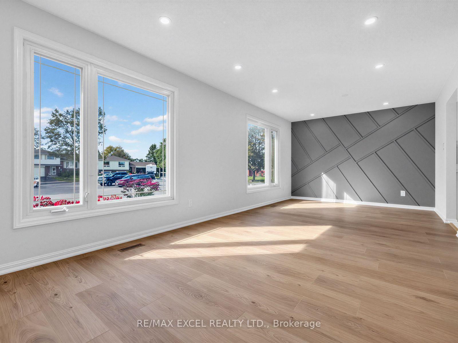 Photo 8 of 25 Grand Place, Barrie, Allandale Heights — HOMEH