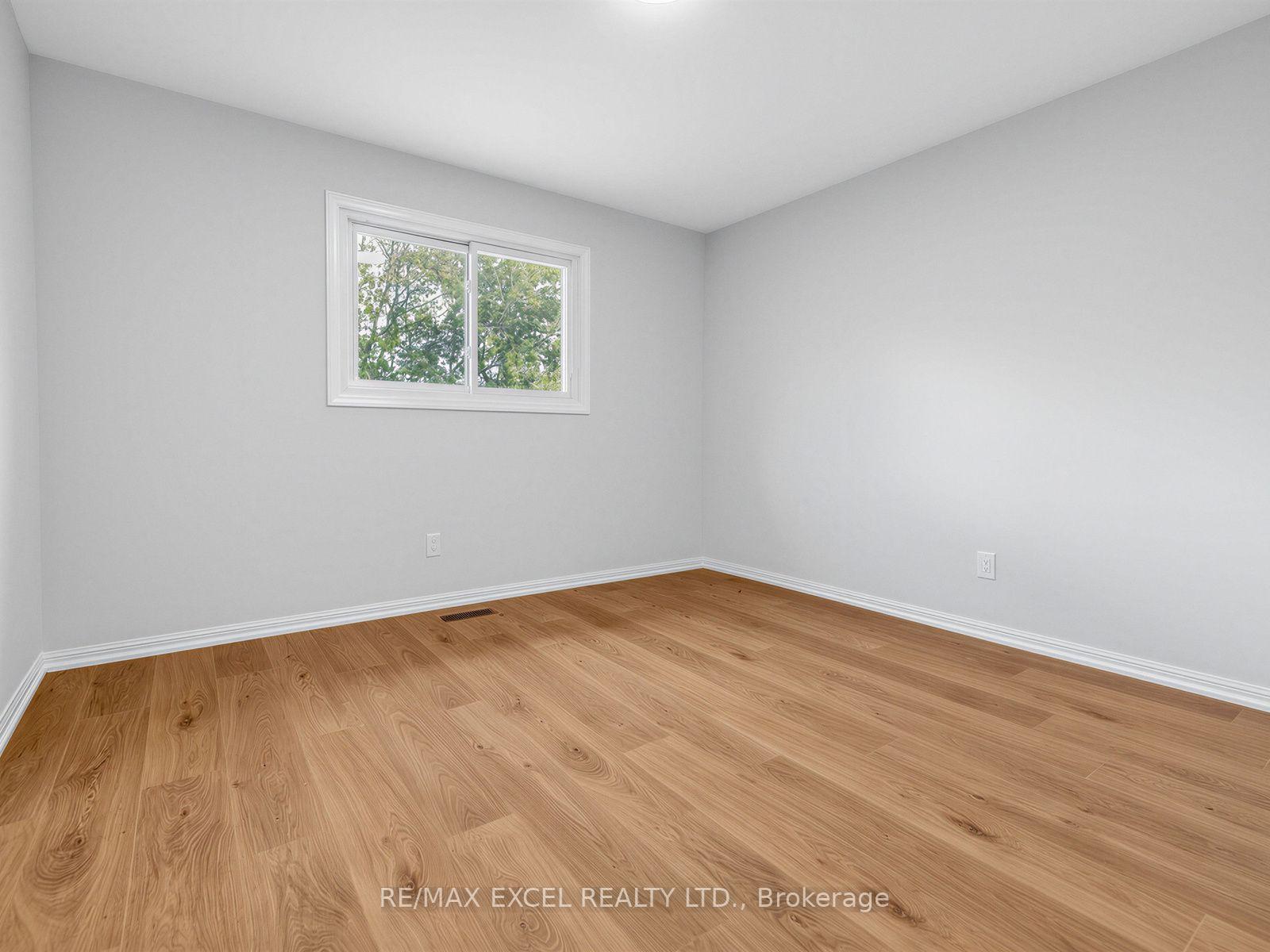 Photo 21 of 25 Grand Place, Barrie, Allandale Heights — HOMEH