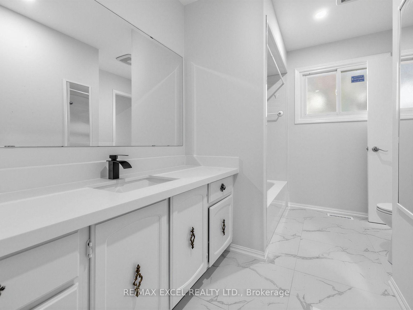 Photo 22 of 25 Grand Place, Barrie, Allandale Heights — HOMEH