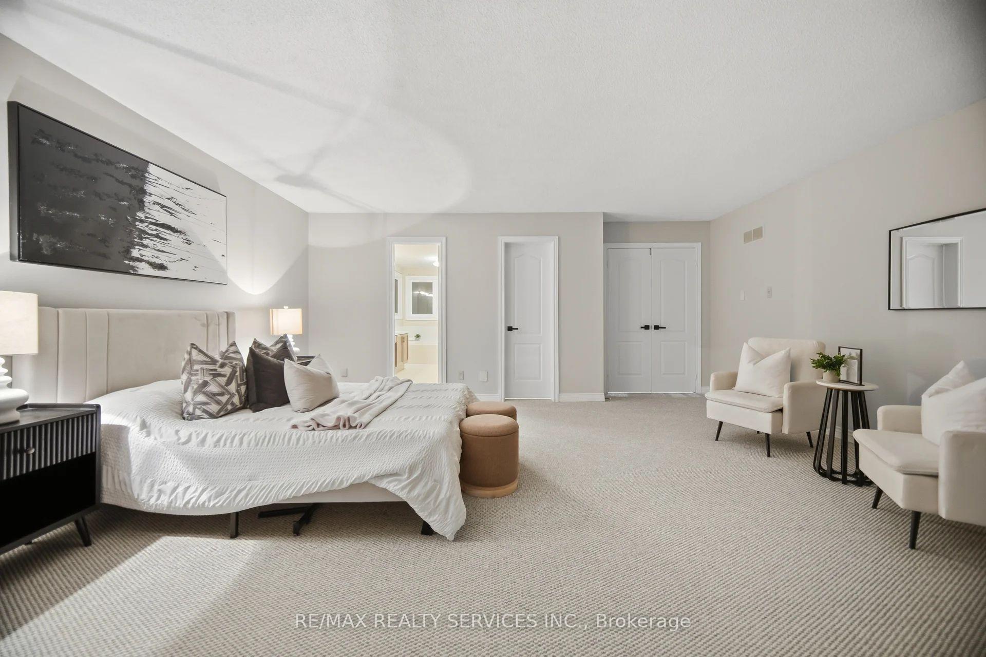 Photo 20 of 4 Leeward Drive, Brampton, Westgate — HOMEH