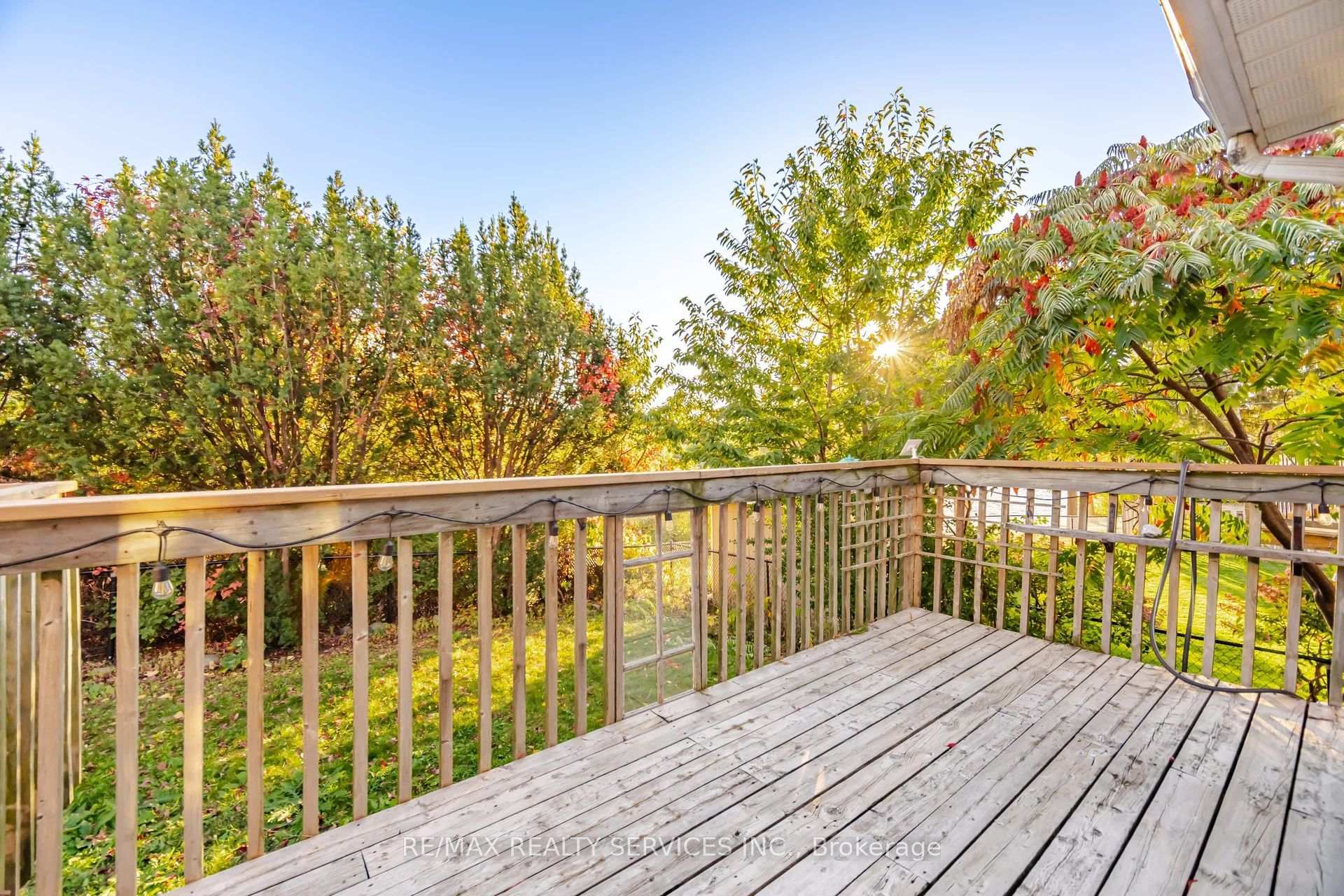 Photo 37 of 4 Leeward Drive, Brampton, Westgate — HOMEH