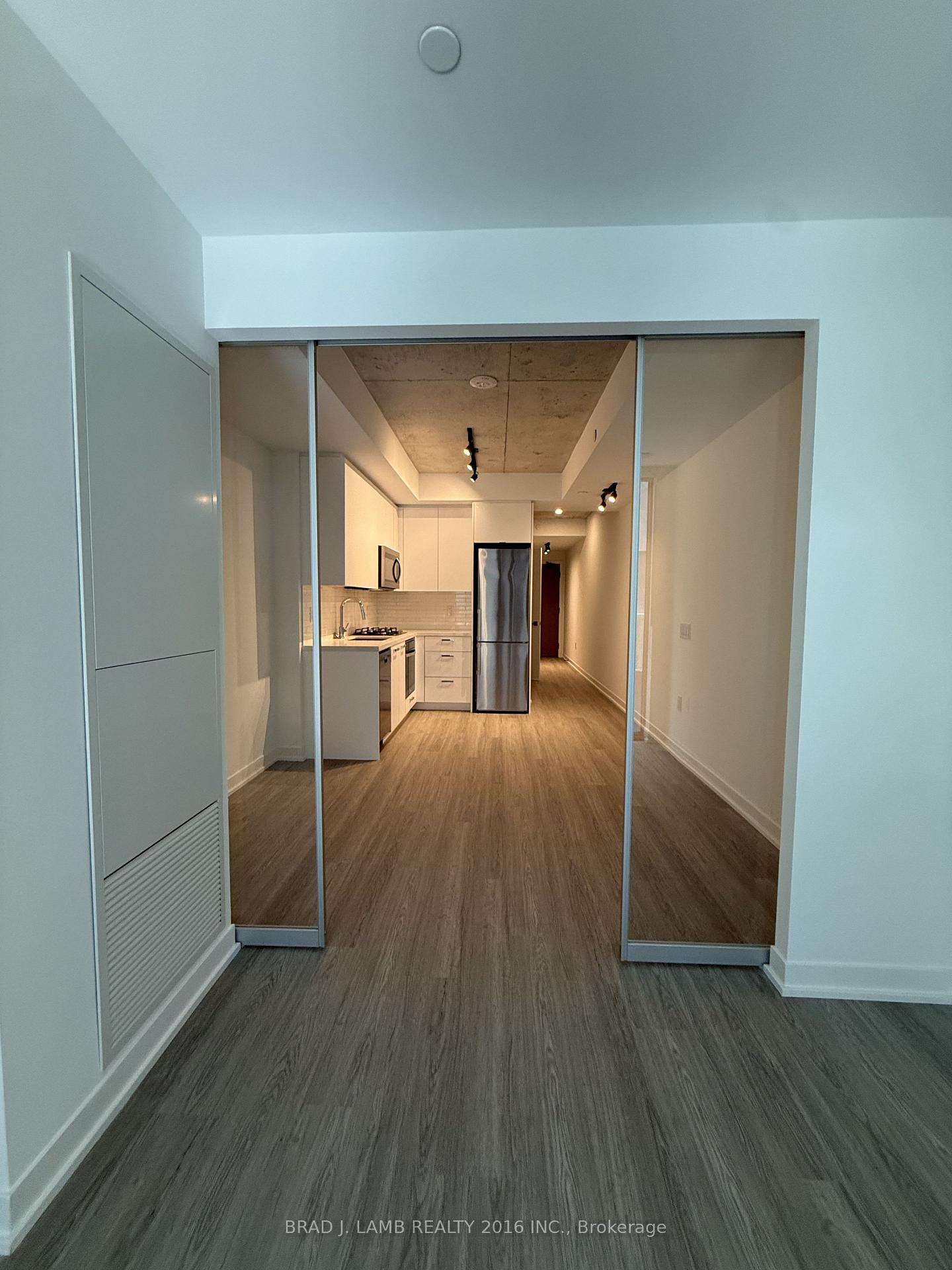 Photo 3 of Unit 216, 195 McCaul Street, Toronto, Kensington-Chinatown — HOMEH