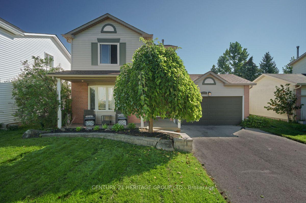 Photo of 1919 Applewood Avenue