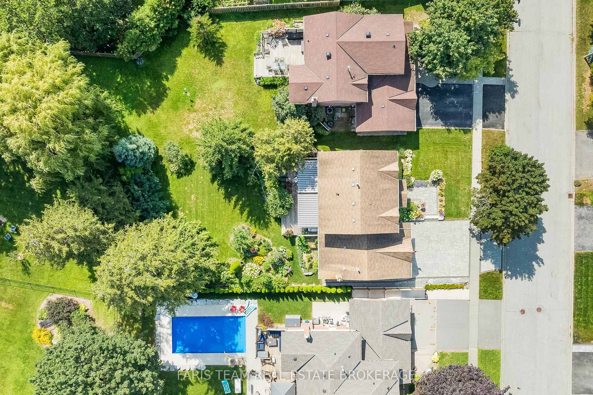 Photo 48 of 13 Kidd's Lane, Innisfil, Cookstown — HOMEH