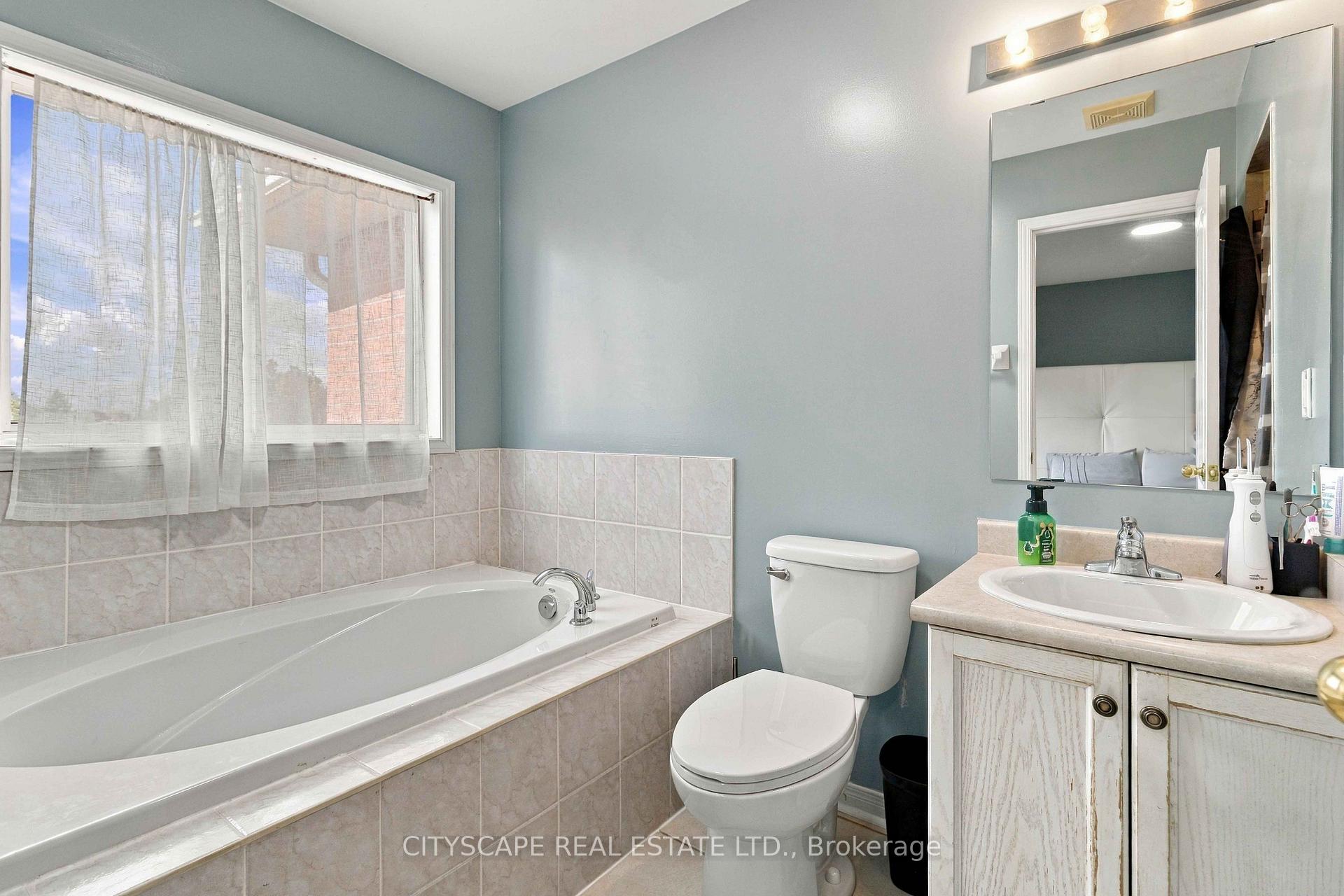 Photo 21 of Unit 147, 6399 Spinnaker Circle, Mississauga, Meadowvale Village — HOMEH