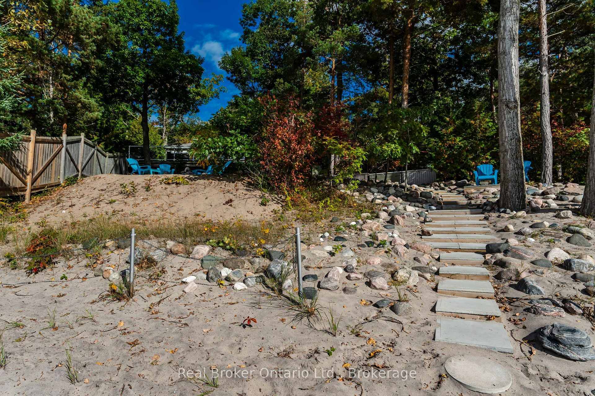 Photo 13 of 56 Belgrove Crescent, Tiny, Rural Tiny — HOMEH