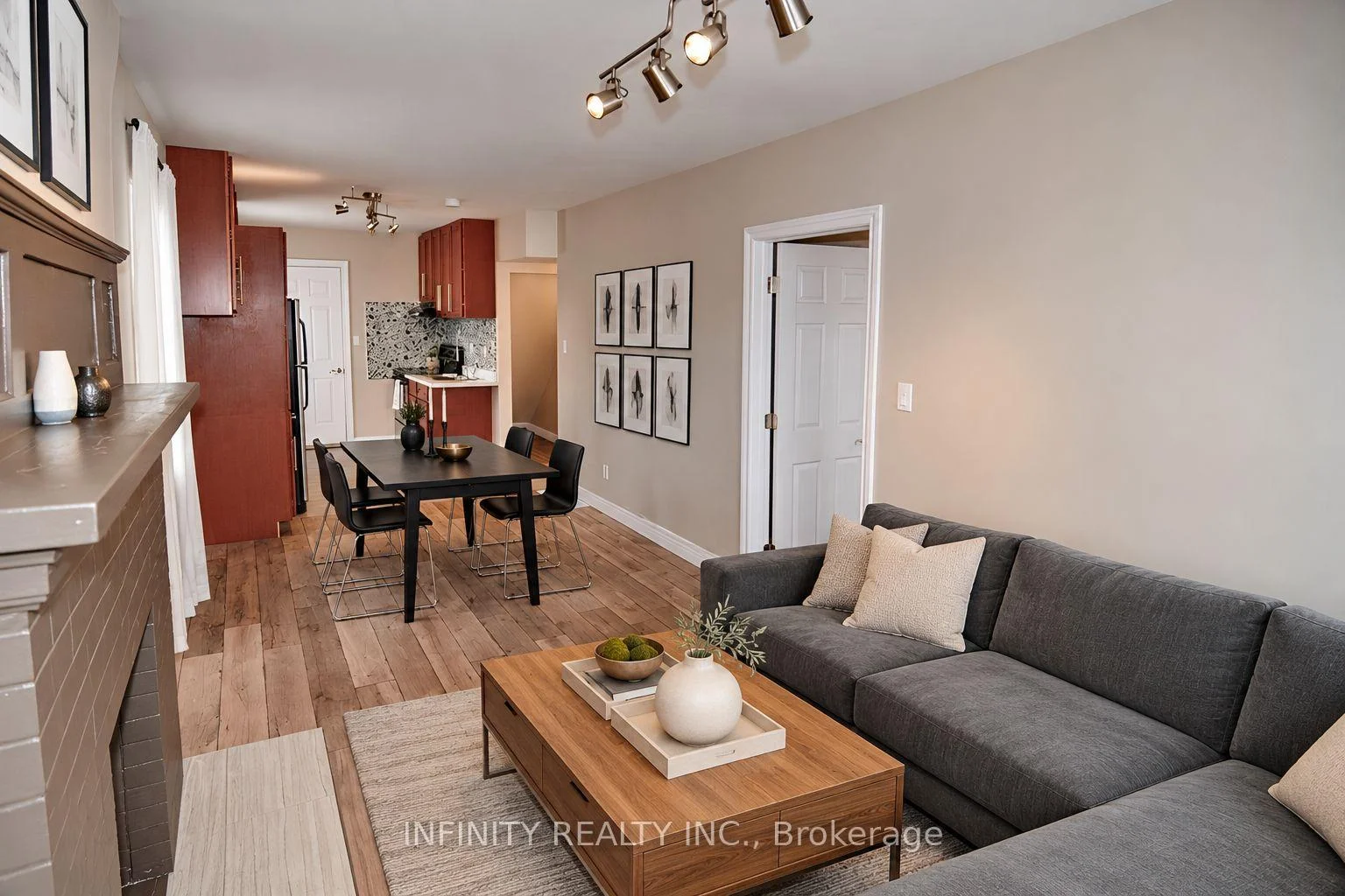 Photo 7 of 423 Wellington Avenue, Windsor, Windsor University District — HOMEH