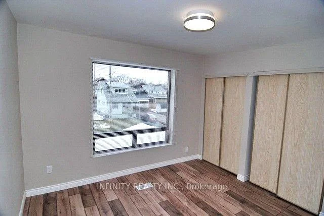 Photo 20 of 423 Wellington Avenue, Windsor, Windsor University District — HOMEH
