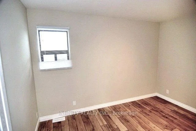 Photo 22 of 423 Wellington Avenue, Windsor, Windsor University District — HOMEH