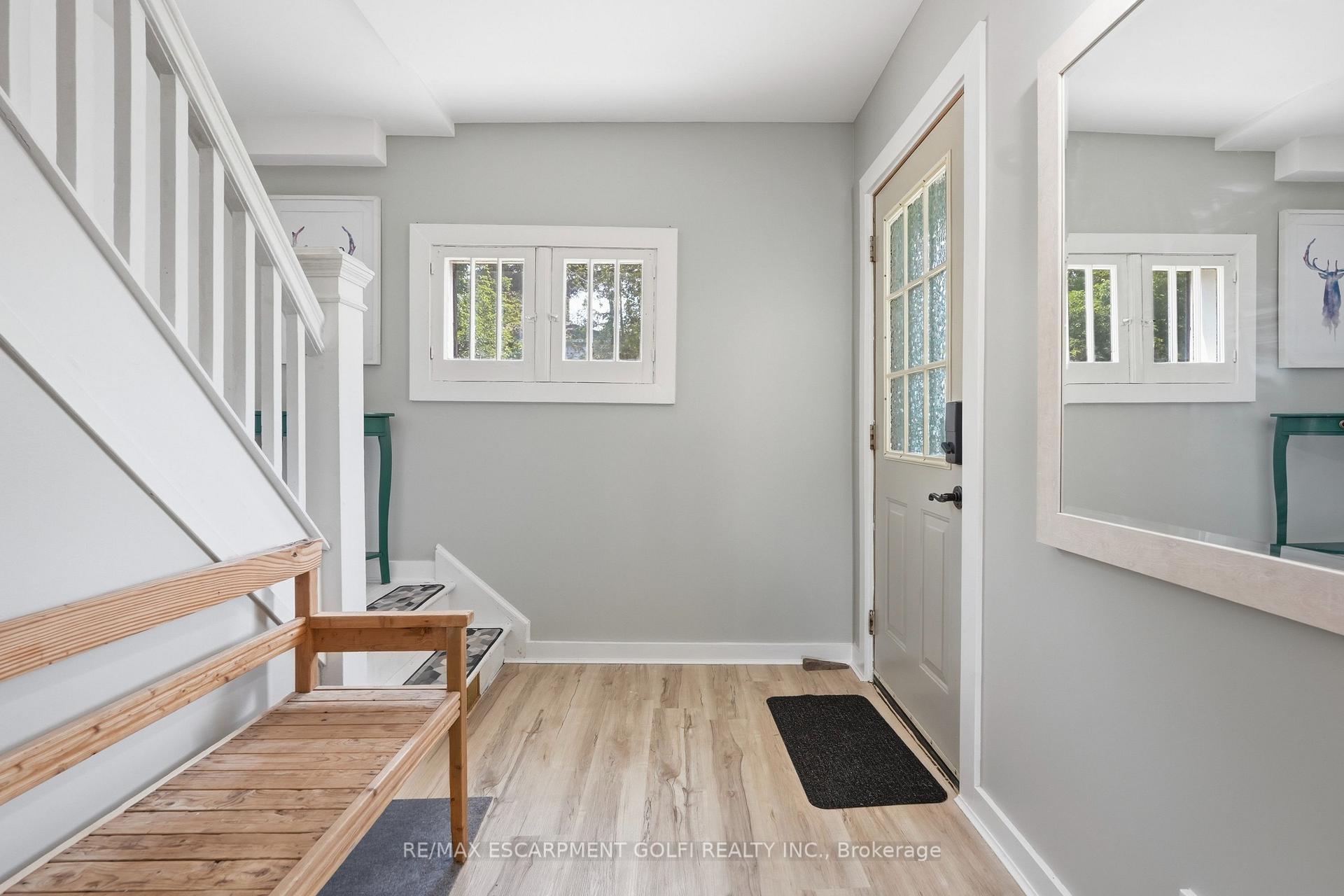 Photo 5 of 60 Oliver Street, Guelph, St. Patrick's Ward — HOMEH