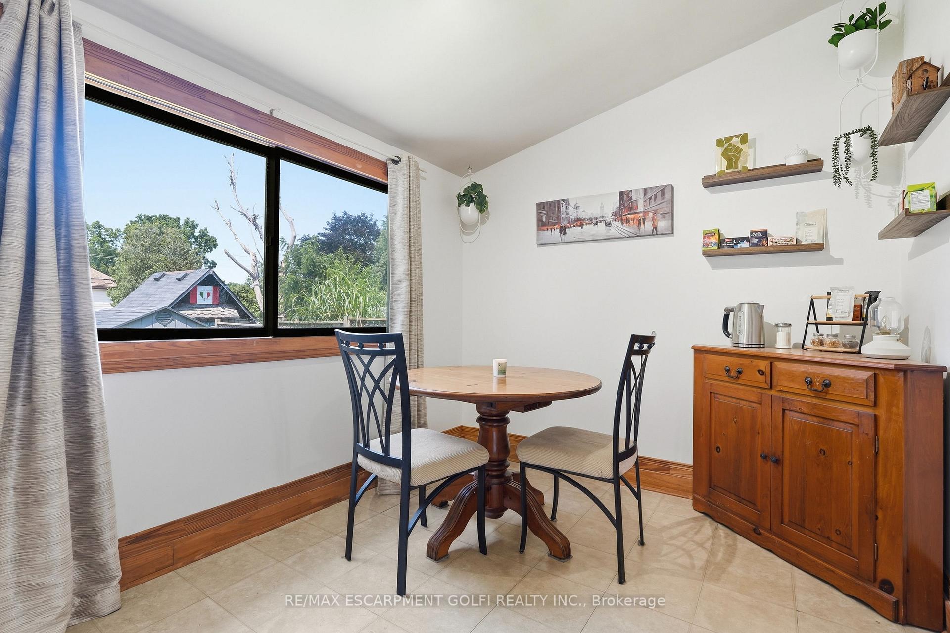 Photo 14 of 60 Oliver Street, Guelph, St. Patrick's Ward — HOMEH