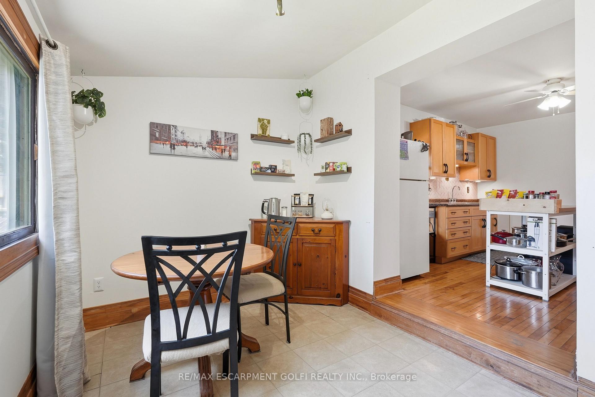 Photo 15 of 60 Oliver Street, Guelph, St. Patrick's Ward — HOMEH