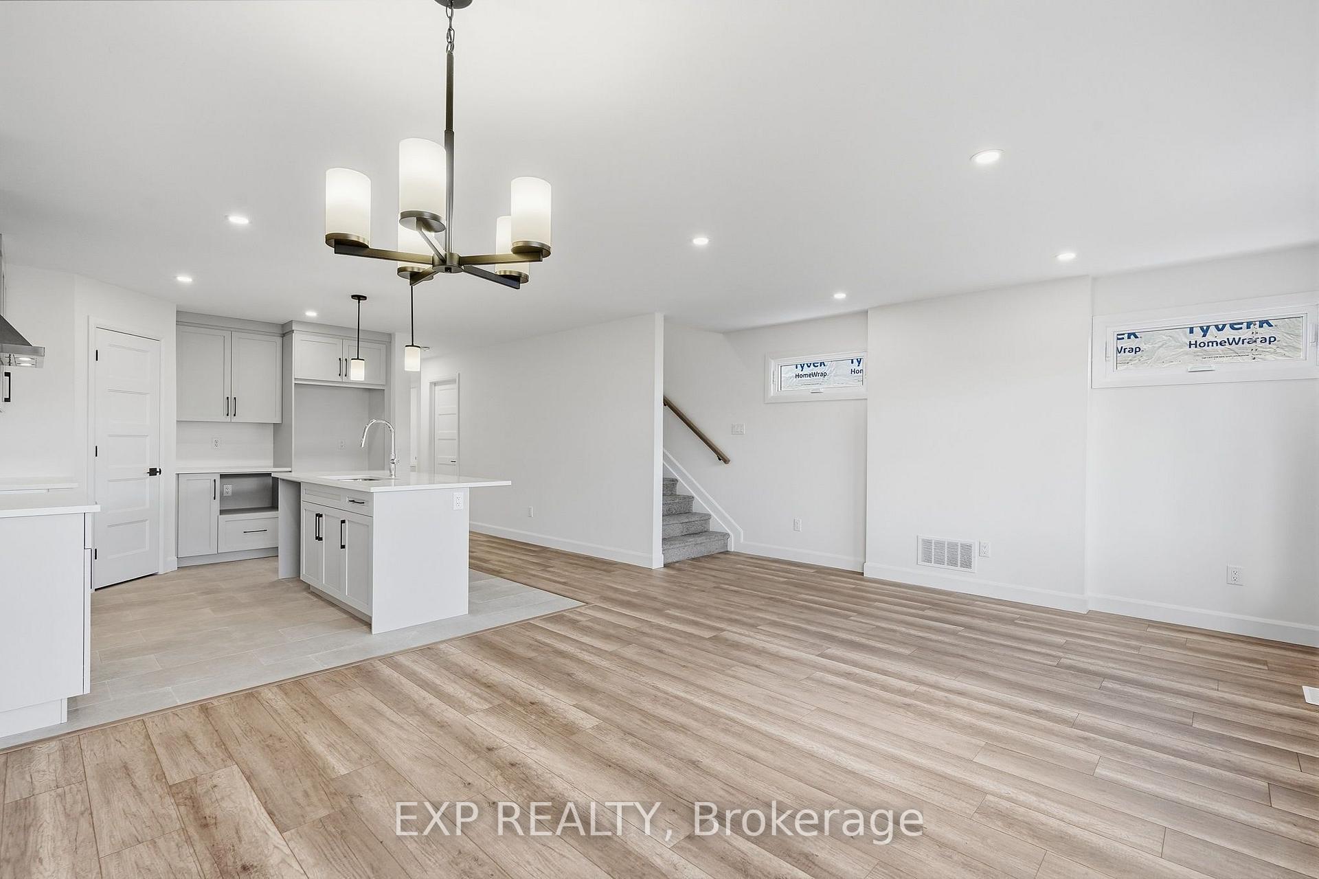 Photo 11 of 142 Elizabeth Street, North Dundas, Chesterville — HOMEH