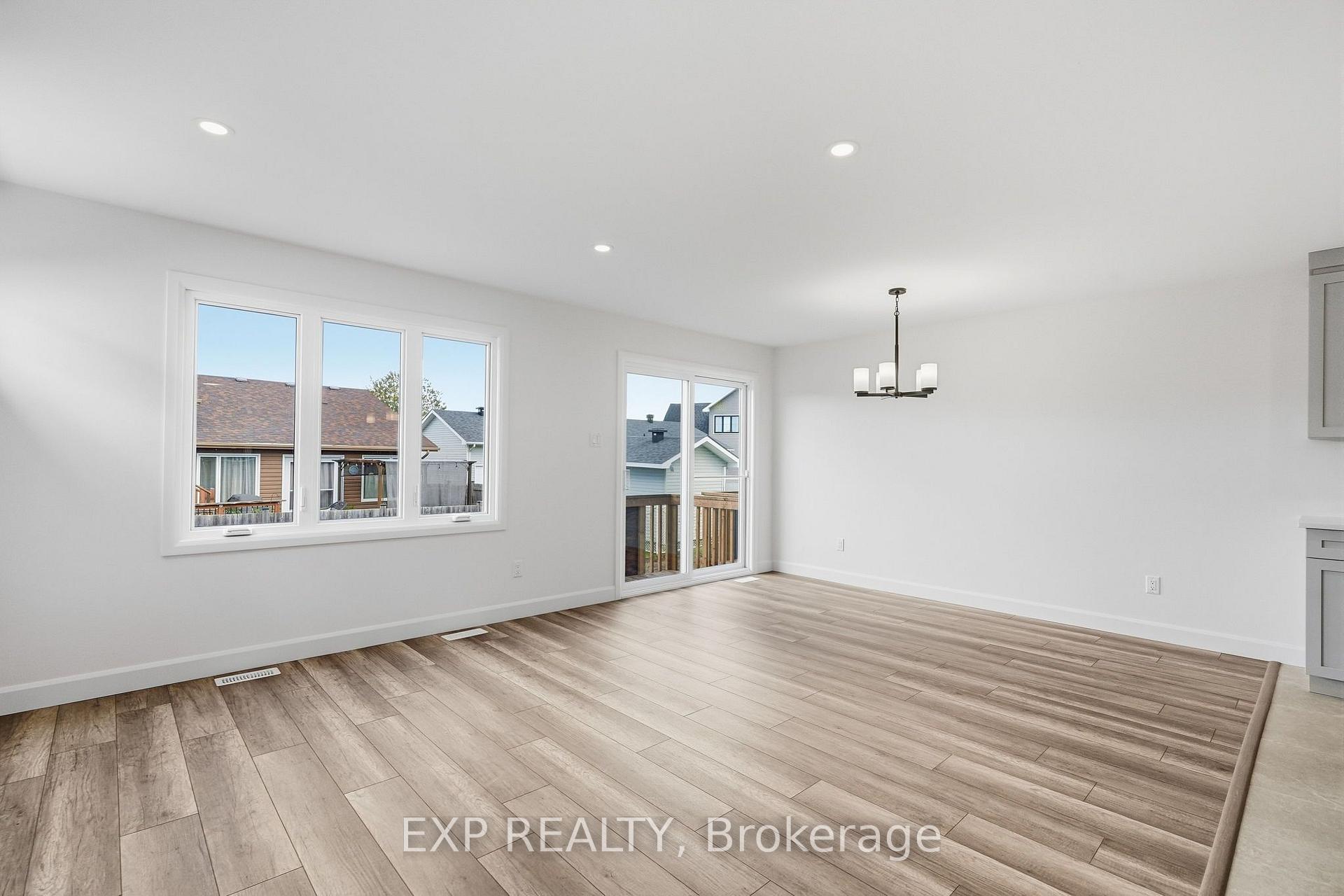 Photo 14 of 142 Elizabeth Street, North Dundas, Chesterville — HOMEH
