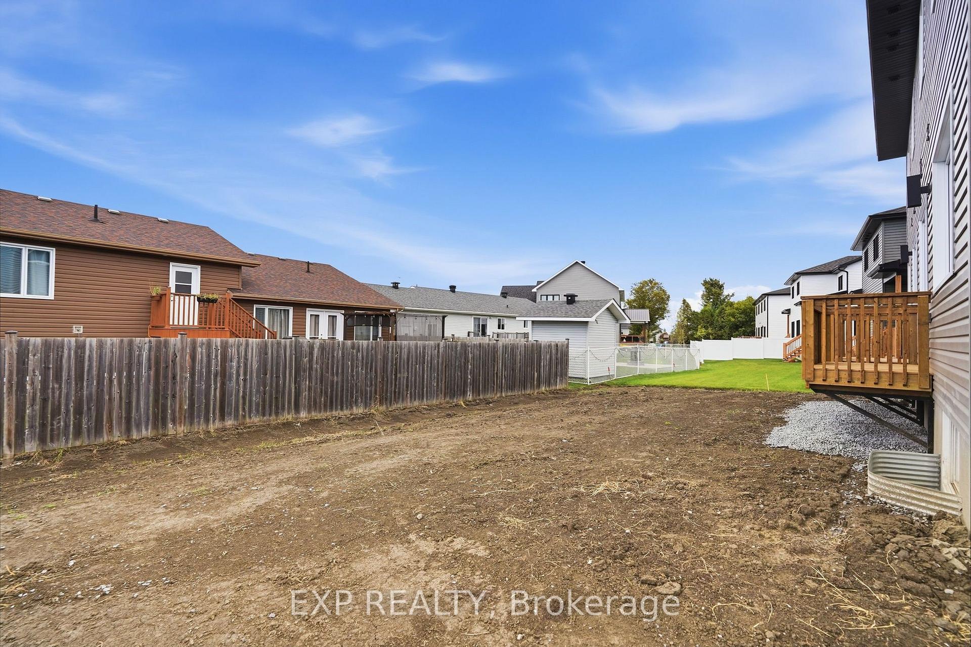 Photo 32 of 142 Elizabeth Street, North Dundas, Chesterville — HOMEH