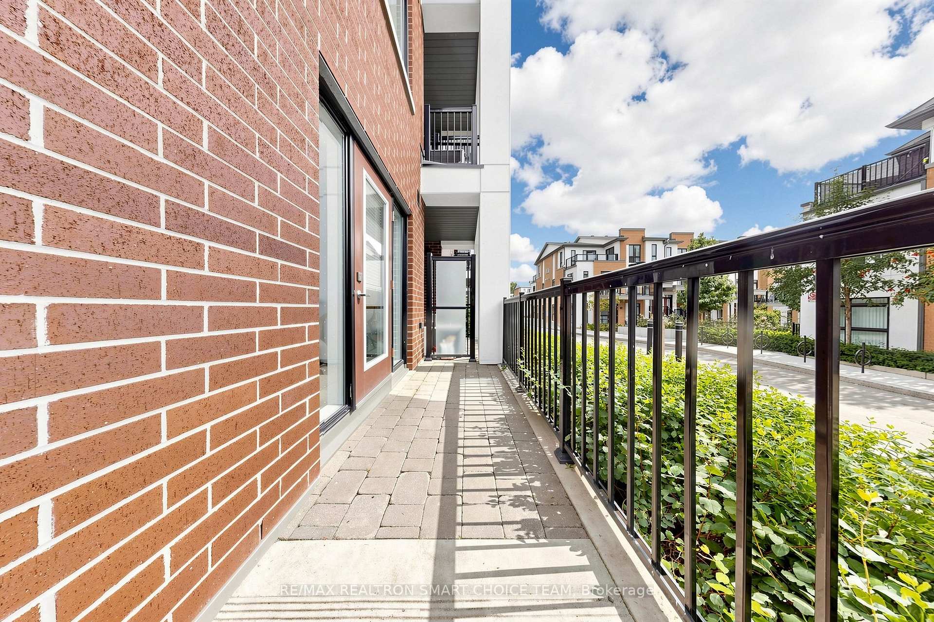 Photo 3 of Unit 108, 130 Canon Jackson Drive, North York, Beechborough-Greenbrook — HOMEH