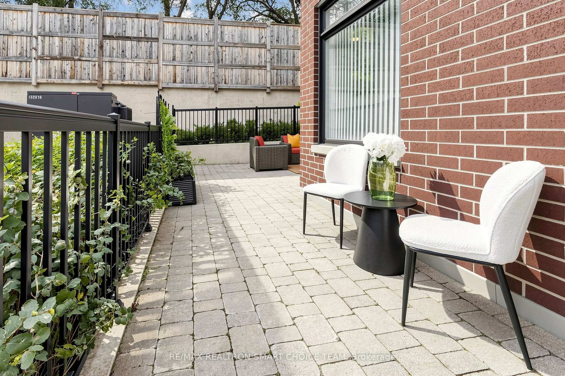 Photo 5 of Unit 108, 130 Canon Jackson Drive, North York, Beechborough-Greenbrook — HOMEH