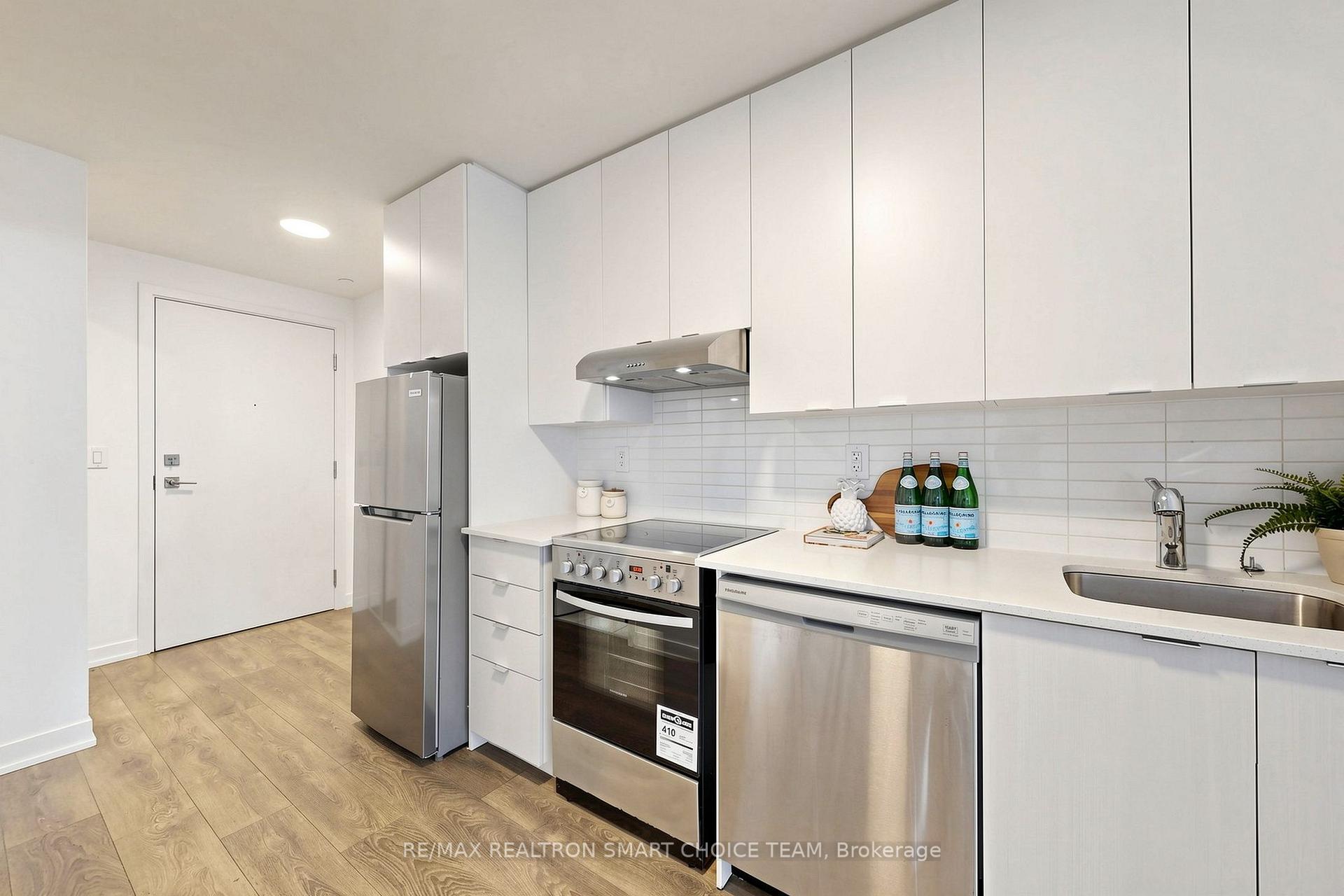 Photo 28 of Unit 108, 130 Canon Jackson Drive, North York, Beechborough-Greenbrook — HOMEH