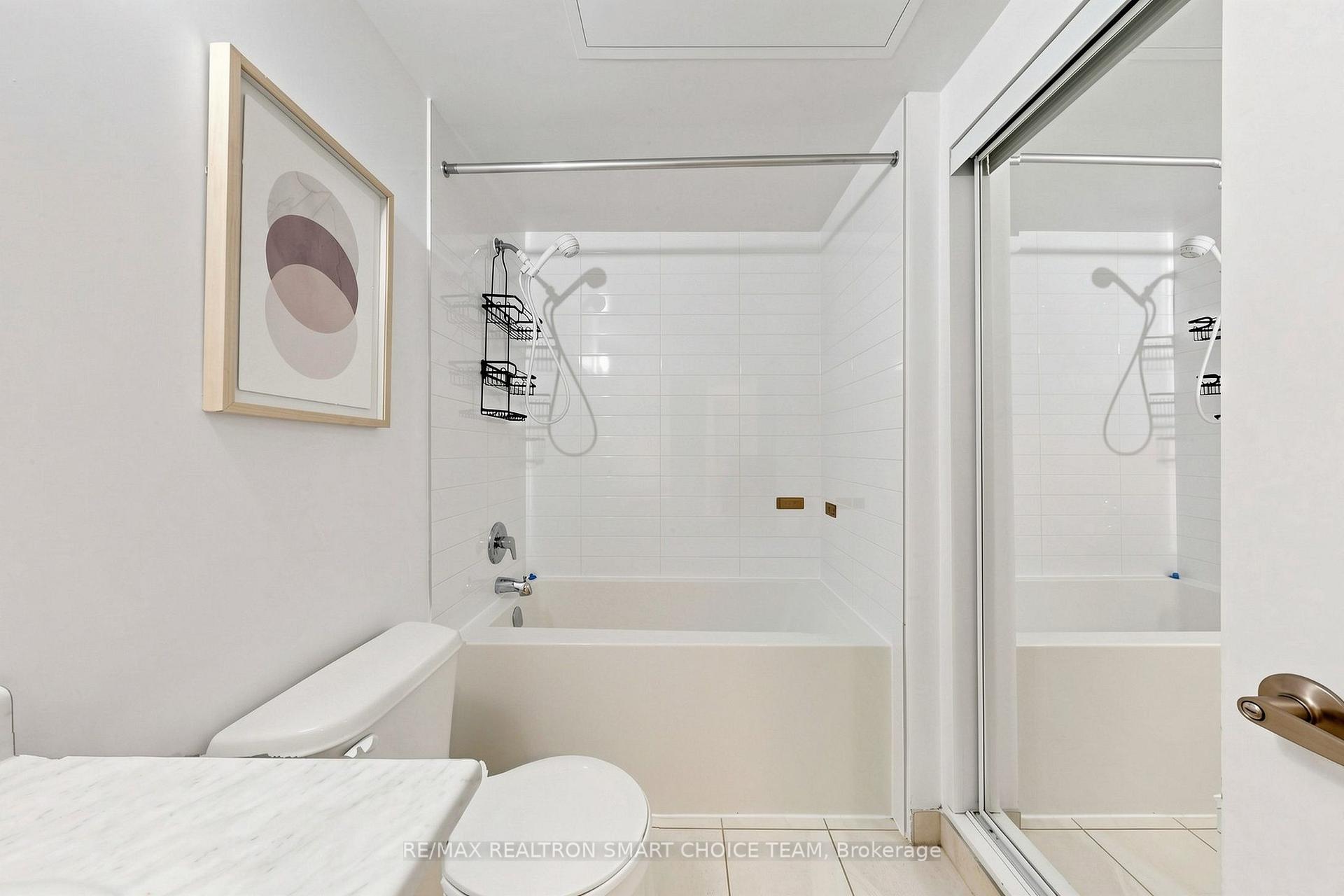 Photo 33 of Unit 108, 130 Canon Jackson Drive, North York, Beechborough-Greenbrook — HOMEH