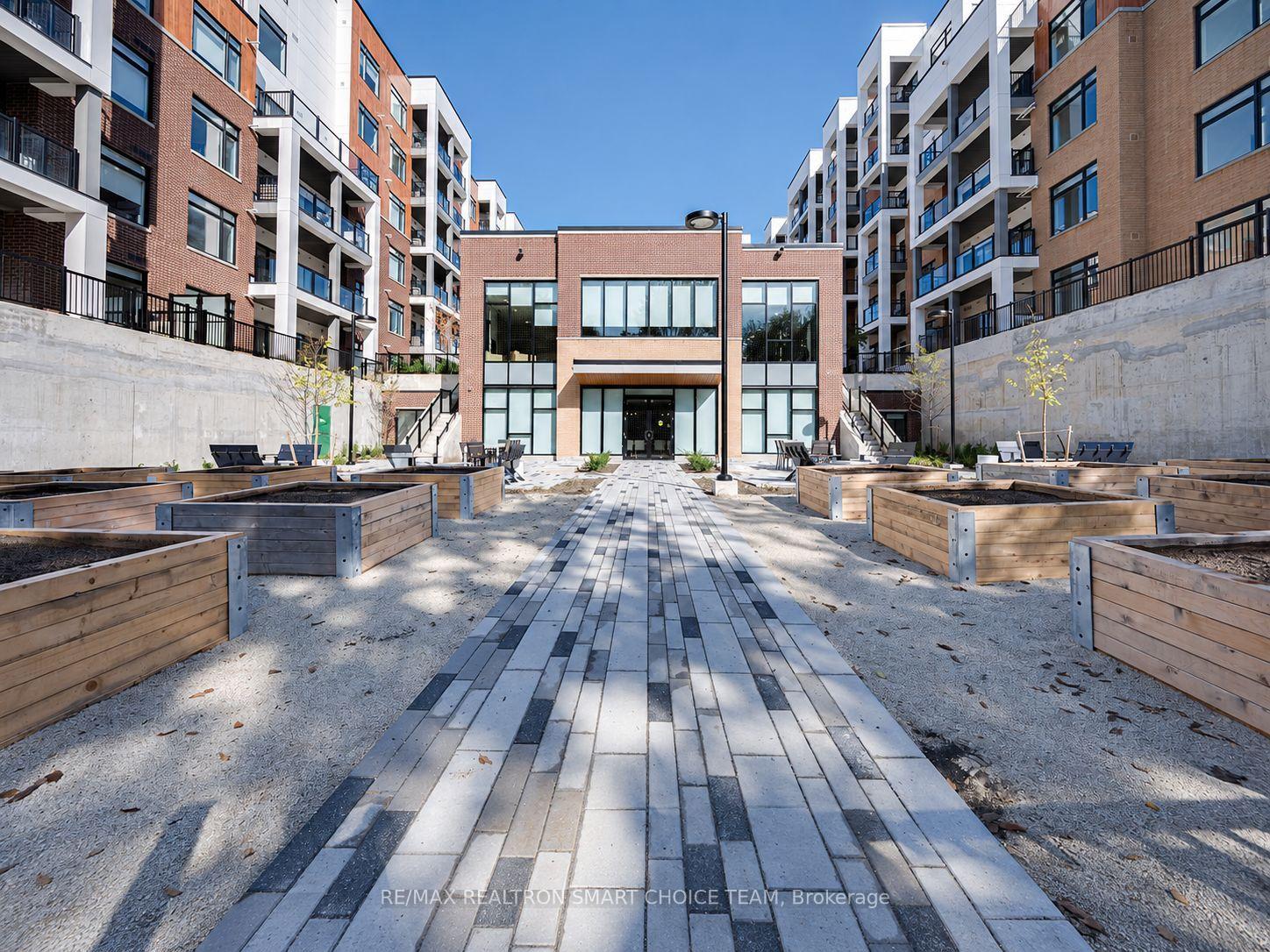 Photo 51 of Unit 108, 130 Canon Jackson Drive, North York, Beechborough-Greenbrook — HOMEH