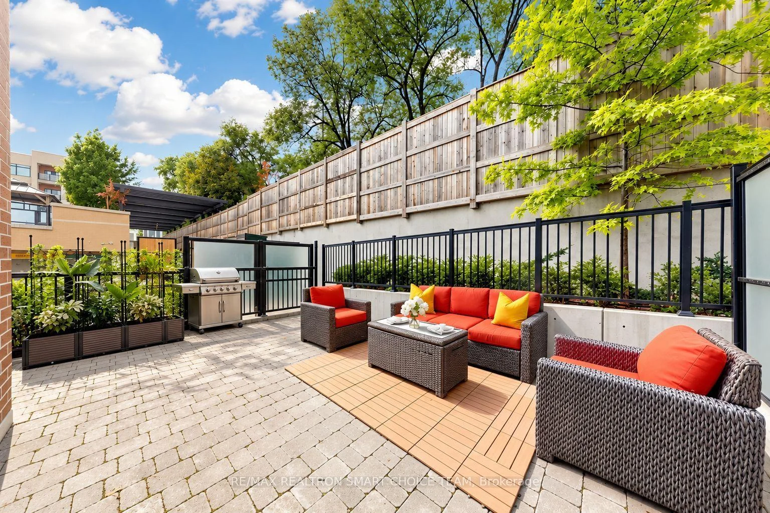 Photo 12 of Unit 108, 130 Canon Jackson Drive, North York, Beechborough-Greenbrook — HOMEH
