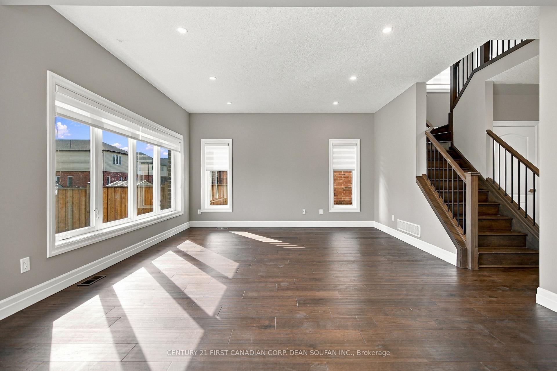Photo 11 of 2943 Lemieux Walk, London, South W — HOMEH