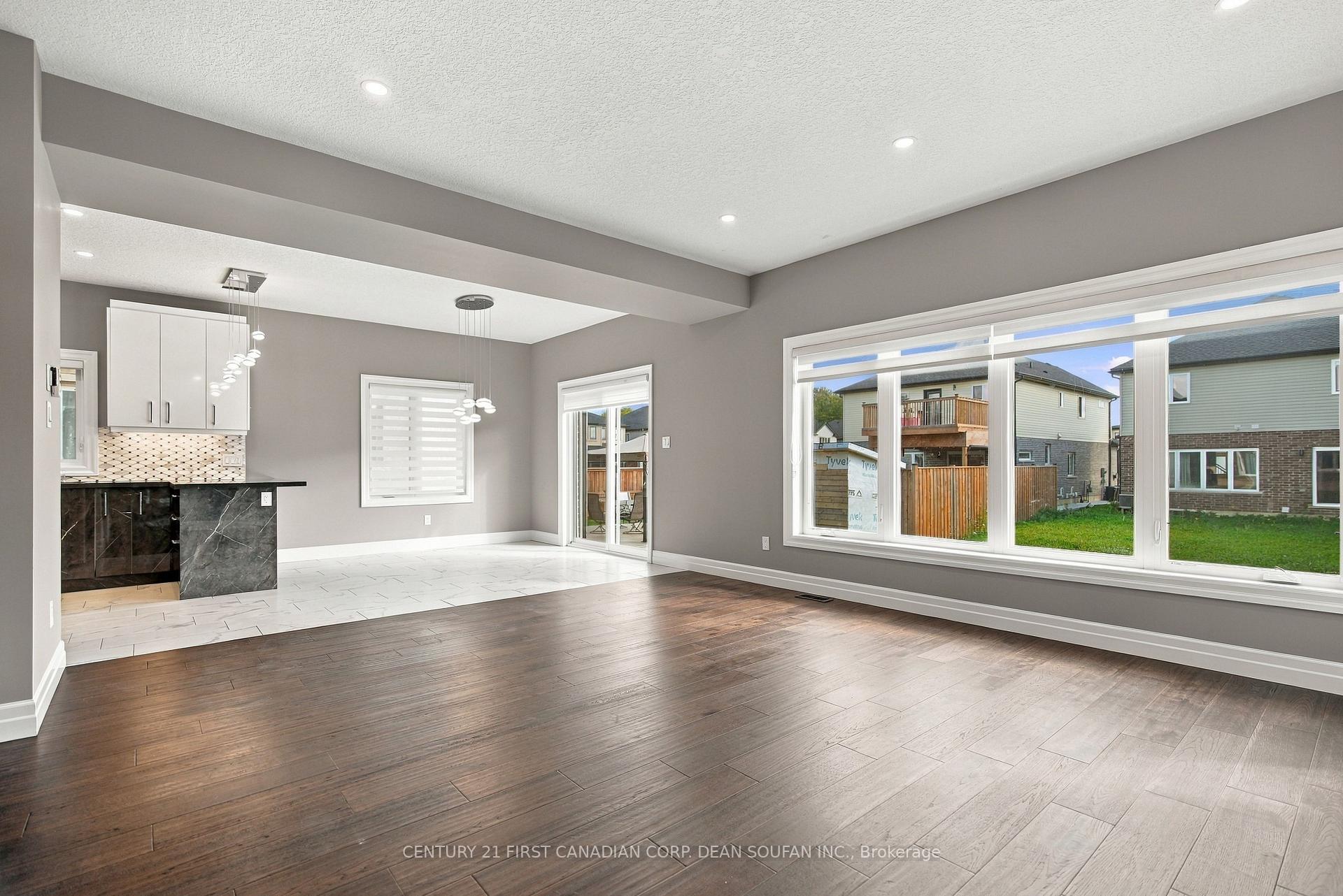 Photo 13 of 2943 Lemieux Walk, London, South W — HOMEH