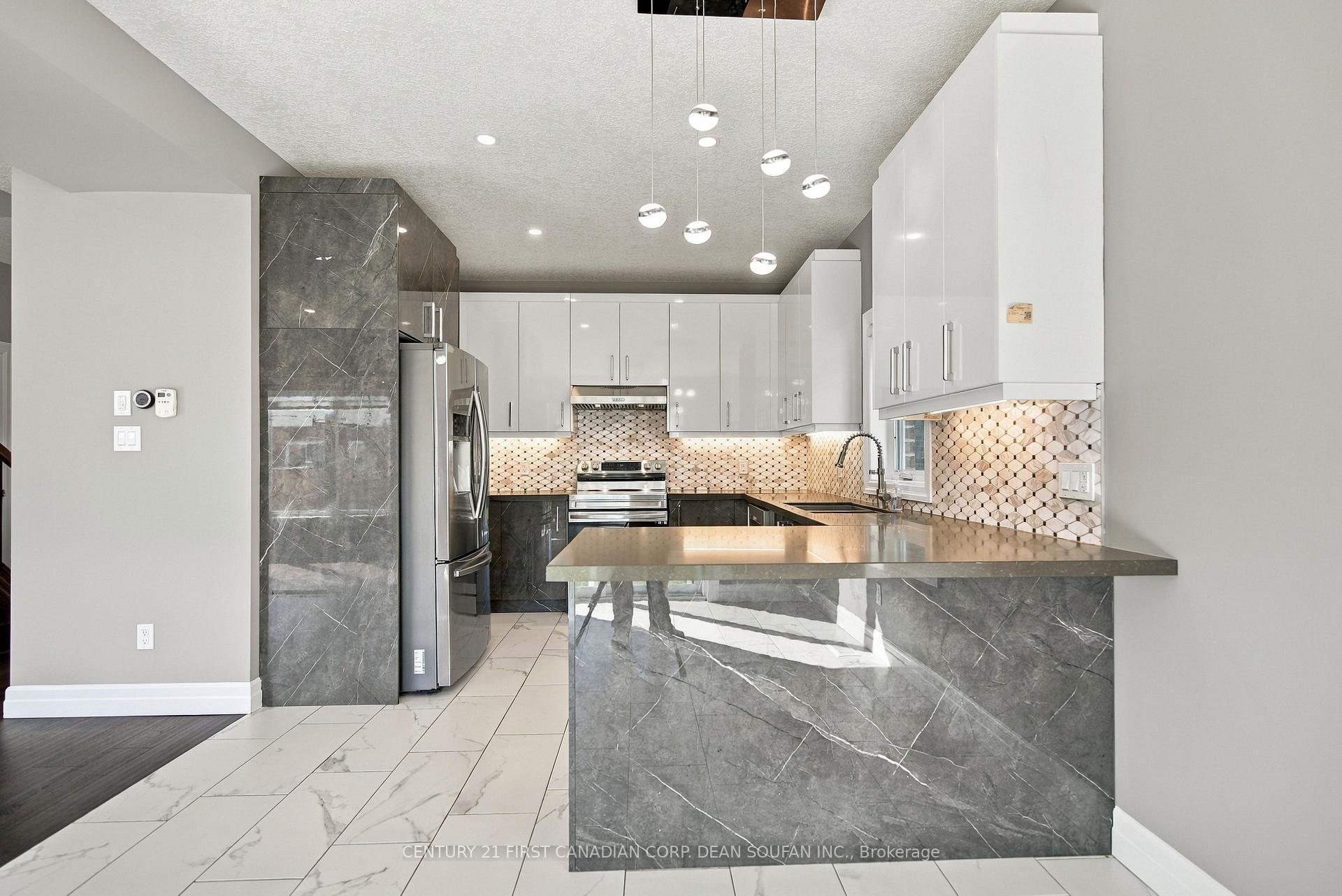 Photo 16 of 2943 Lemieux Walk, London, South W — HOMEH