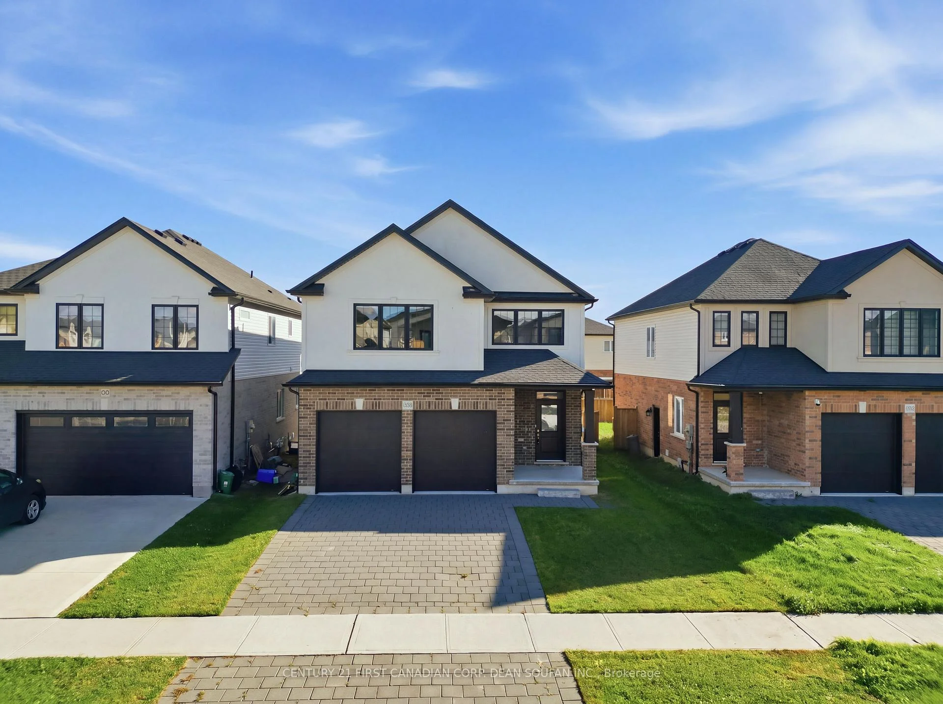 Photo 9 of 2943 Lemieux Walk, London, South W — HOMEH