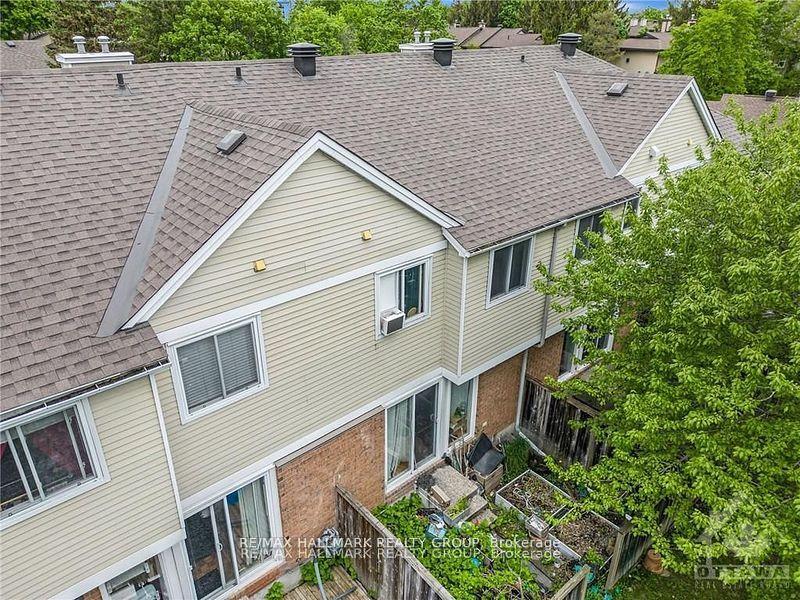 Photo 12 of 84 Paddington Private, Ottawa, Heron Gate/Industrial Park — HOMEH