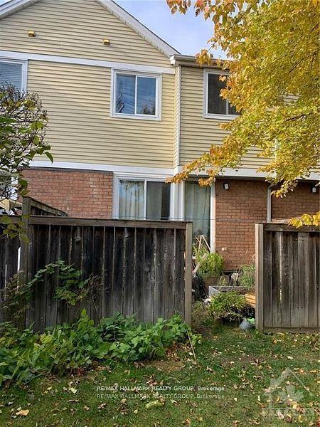 Photo 16 of 84 Paddington Private, Ottawa, Heron Gate/Industrial Park — HOMEH