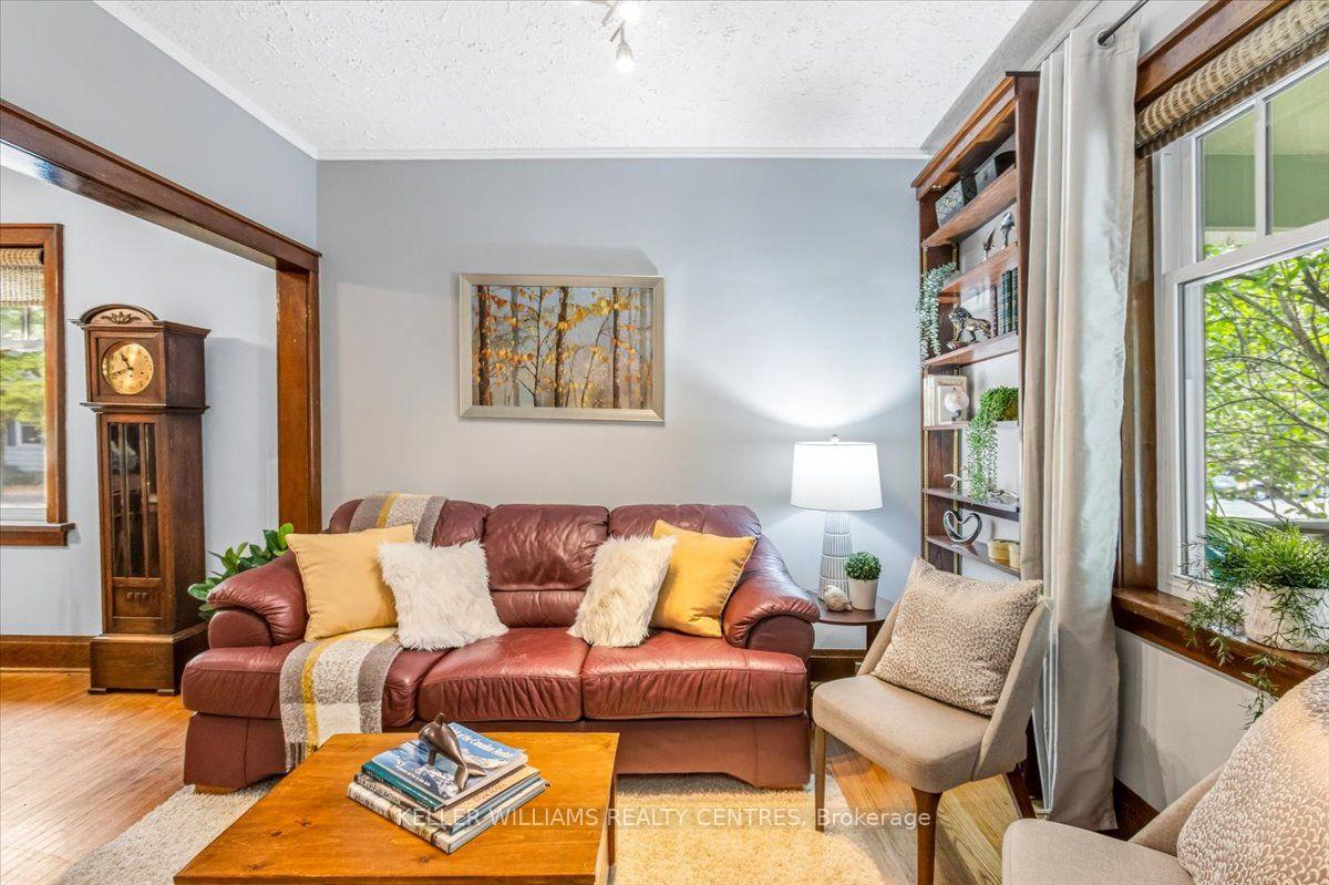 Photo 5 of 431 Eagle Street, Newmarket, Central Newmarket — HOMEH